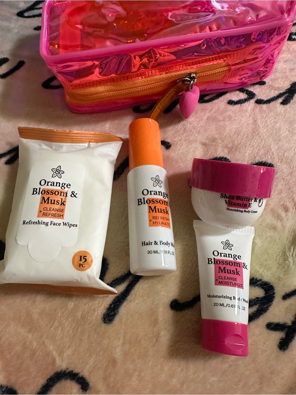 Women’s Cleanser & Exfoliant Set — Pink/Orange